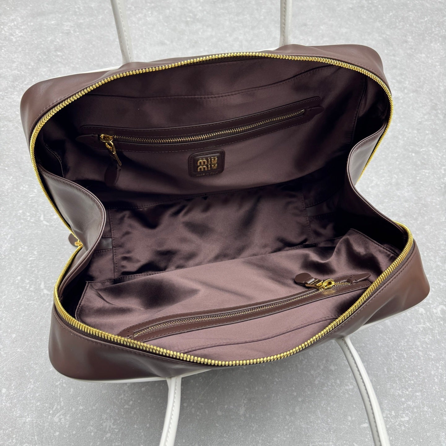 ＭＩ ＭＵ MATELASSÉ NAPPA LEATHER BAG DARK BROWN