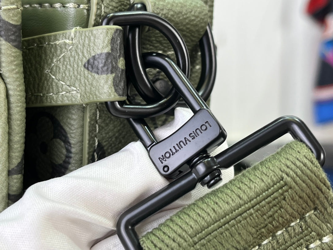 ＬＳ ＶＴＴＯＮ TRIO MESSENGER