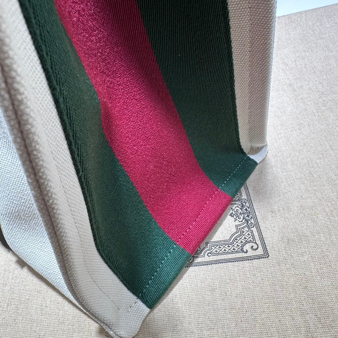 ＧＣＣＩIVORY CANVAS WEB INTERLOCKING G TOTE LARGE