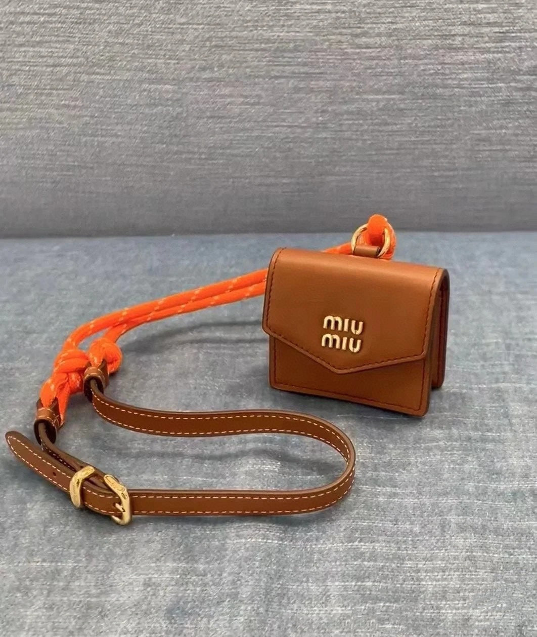ＭＩ ＭＵ LEATHER SHOULDER WALLET ORANGE/GREEN/YELLOW