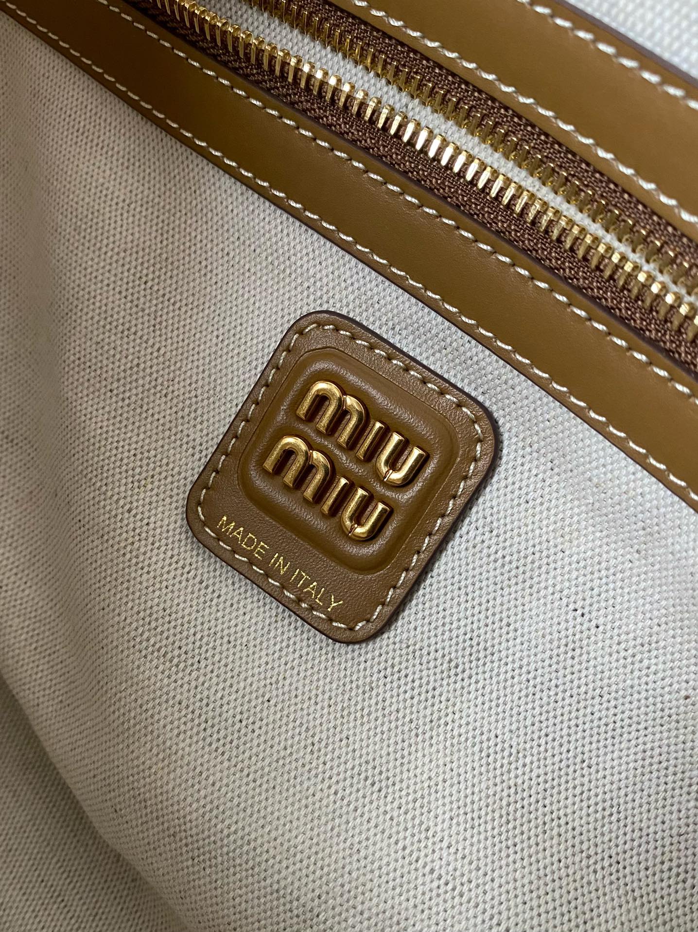 ＭＩ ＭＵ BEAU CORDUROY TOP-HANDLE BAG CINNAMON