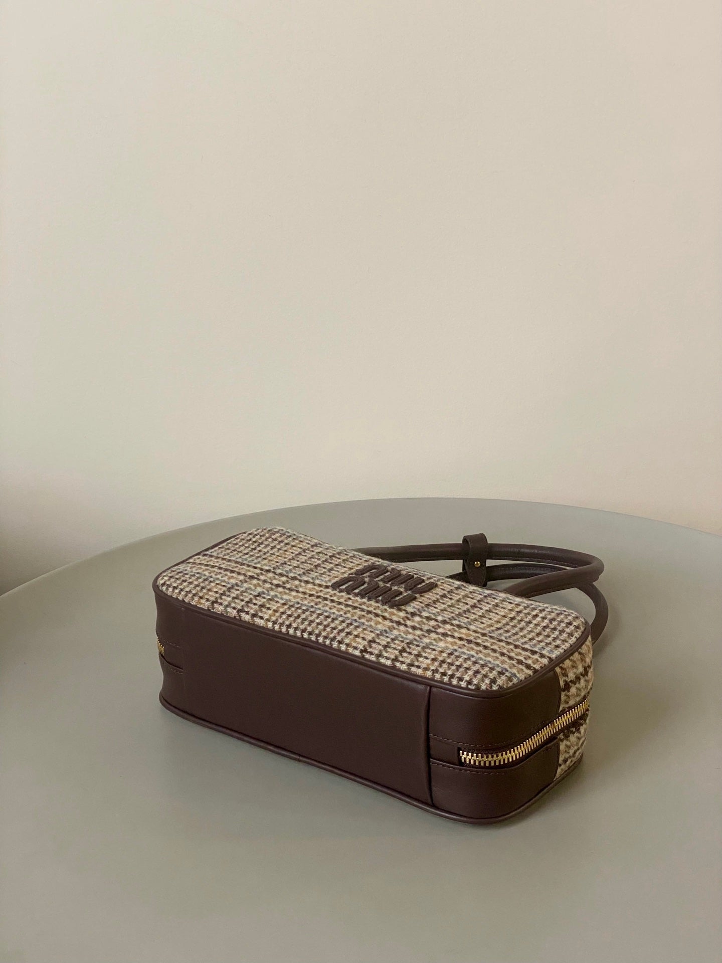 ＭＩ ＭＵ BEAU TARTAN TOP HANDLE BAG