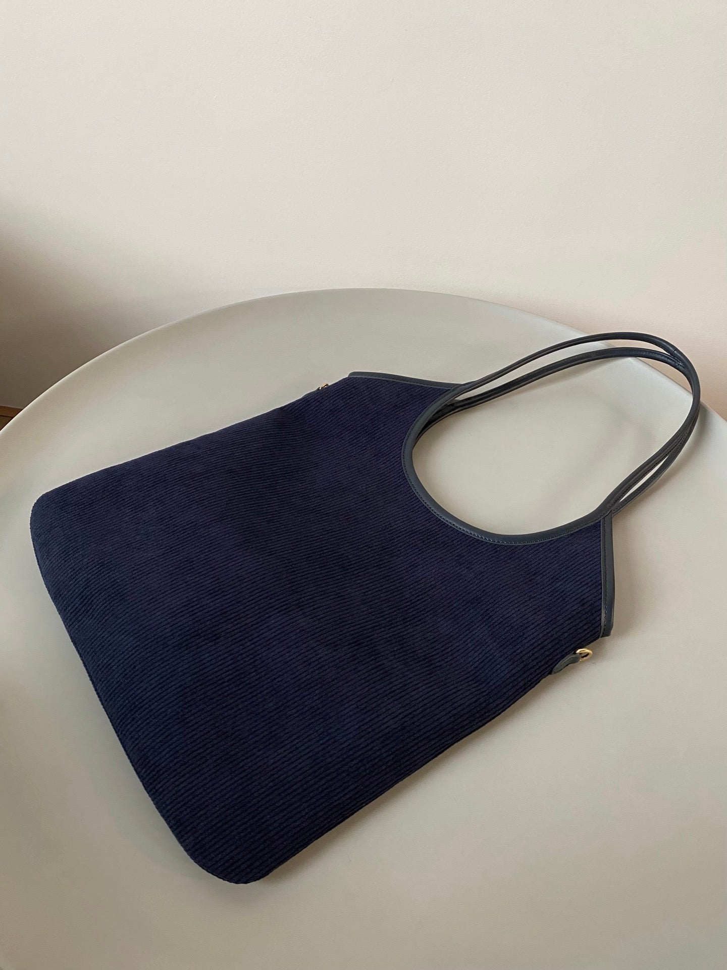ＭＩ ＭＵ IVY CORDUROY BAG NAVY