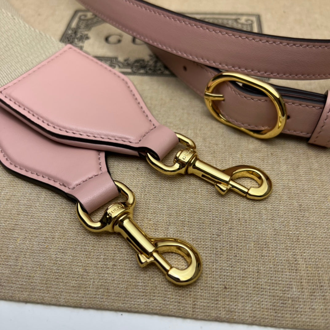 ＧＣＣＩGG MATELASSE BAG PINK