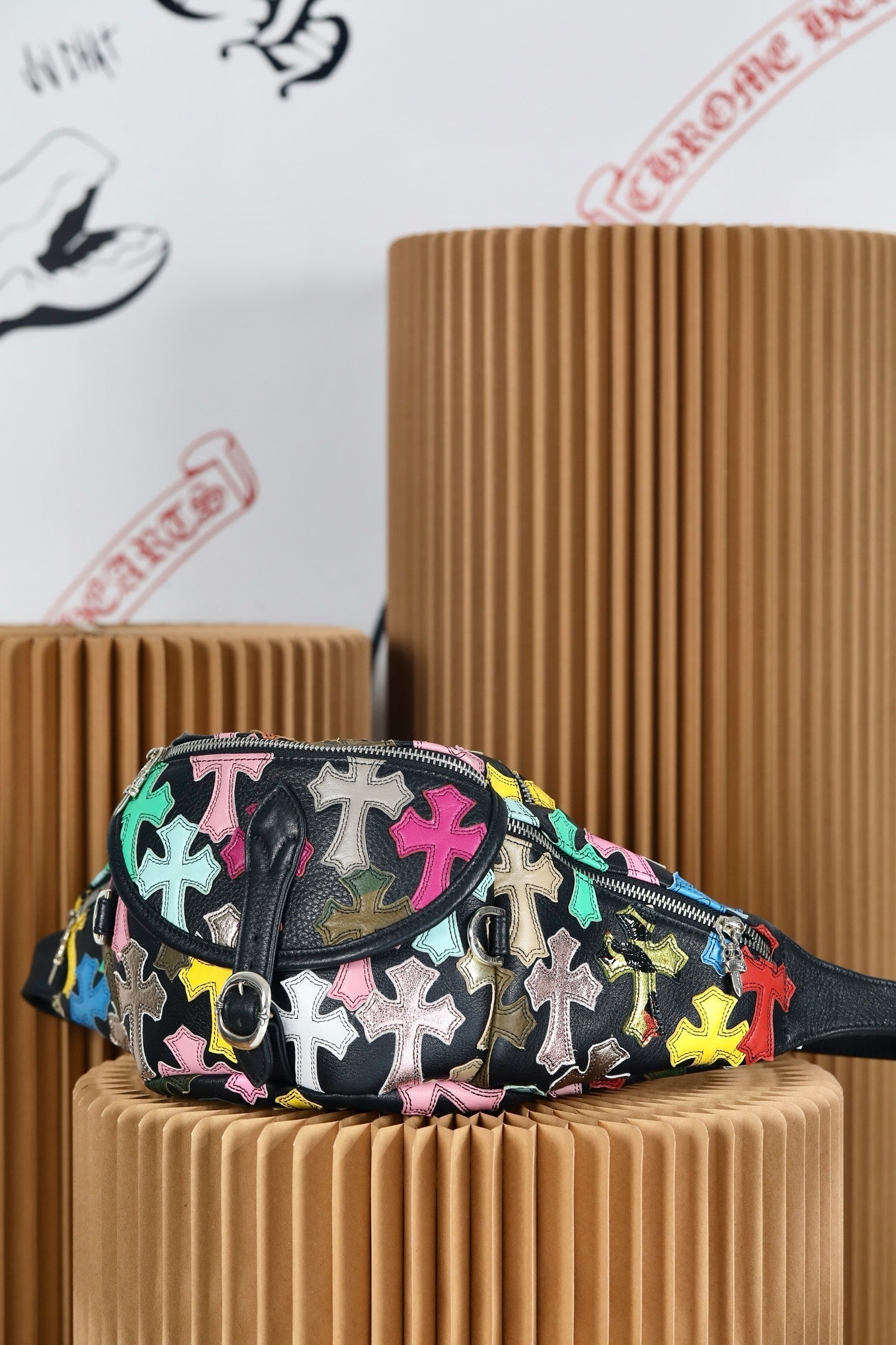 ＣＨＲＭ ＨＲＴＳ MULTICOLOR CROSS PATCH SNAT PACK