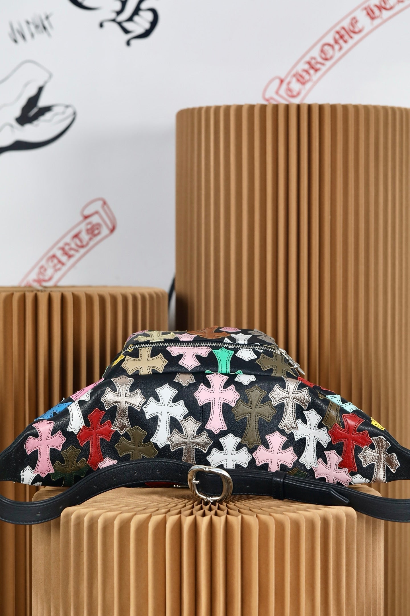 ＣＨＲＭ ＨＲＴＳ MULTICOLOR CROSS PATCH SNAT PACK