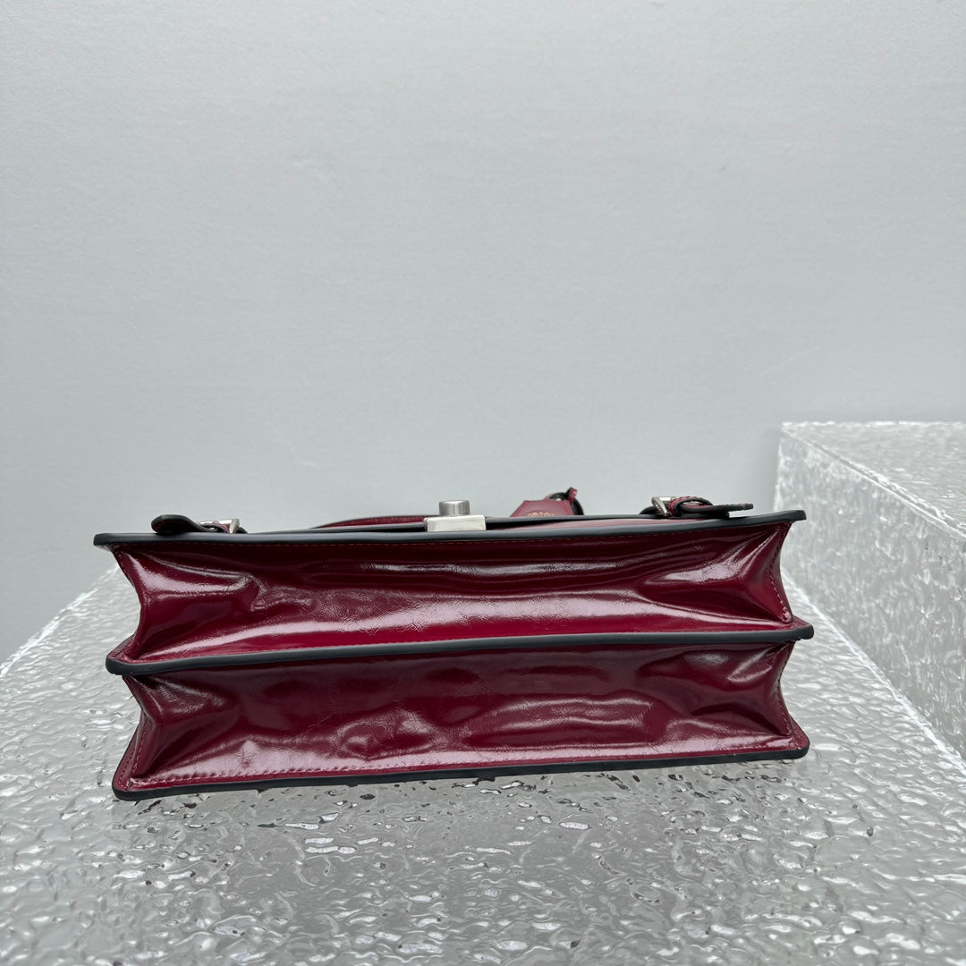 ＰＲＤＡ MEDIUM LEATHER HANDBAG DARK BURGUNDY