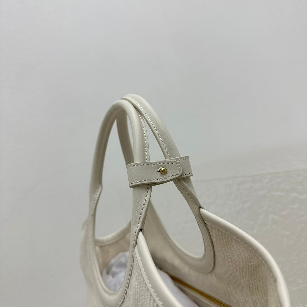 ＭＩ ＭＵ IVY CORDUROY HANDBAG CHALK