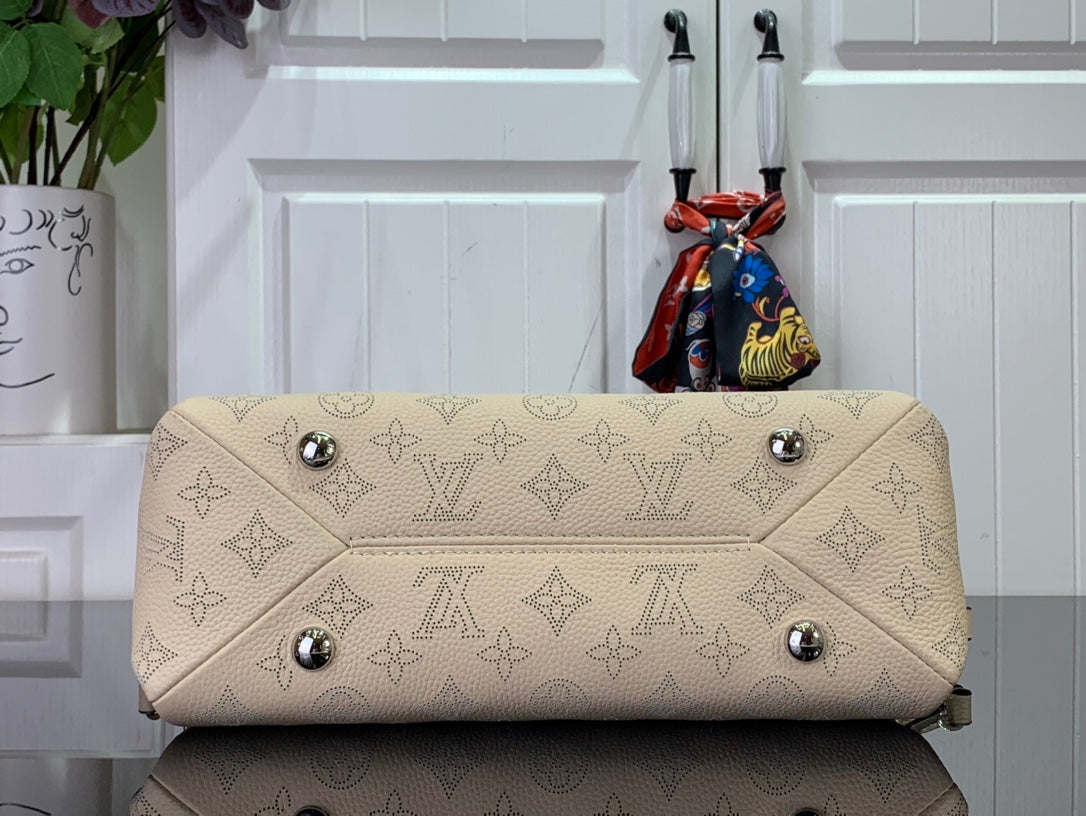 ＬＳ ＶＴＴＯＮ MAHINA HAND IT ALL BLACK/BEIGE/CREME