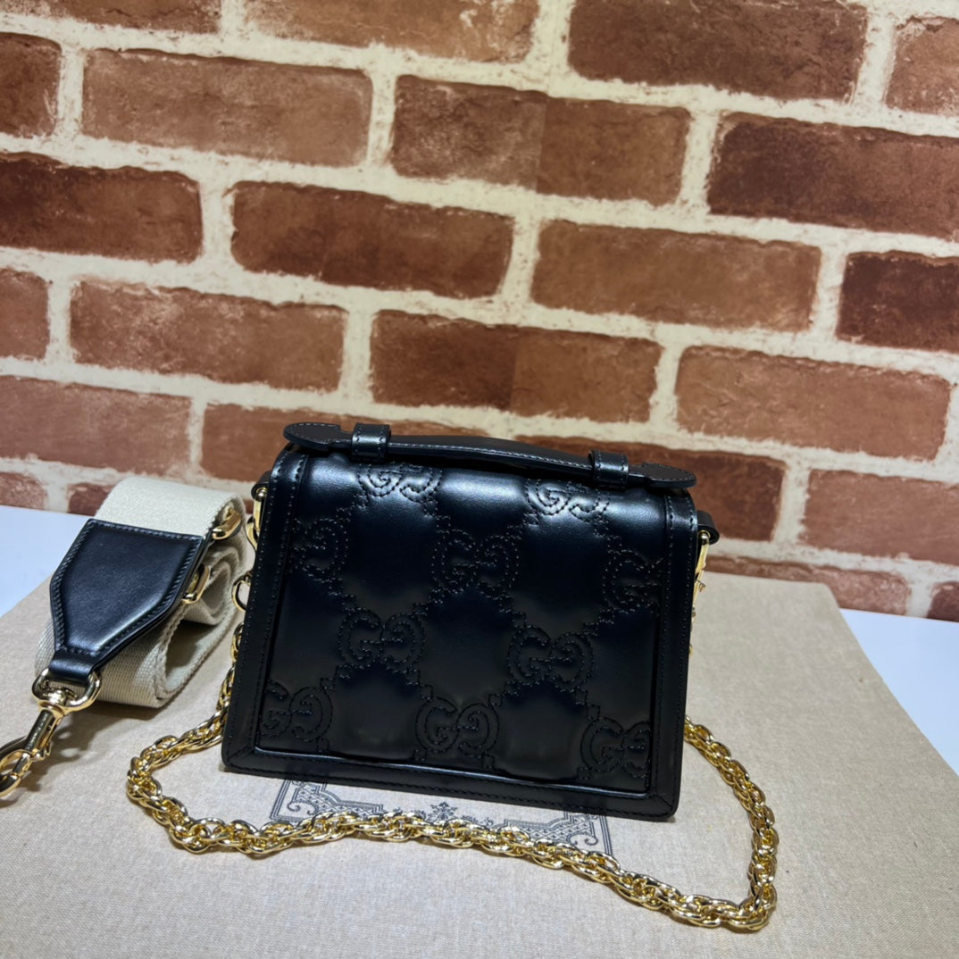 ＧＣＣＩGG MARMONT TOP HANDLE BAG BLACK