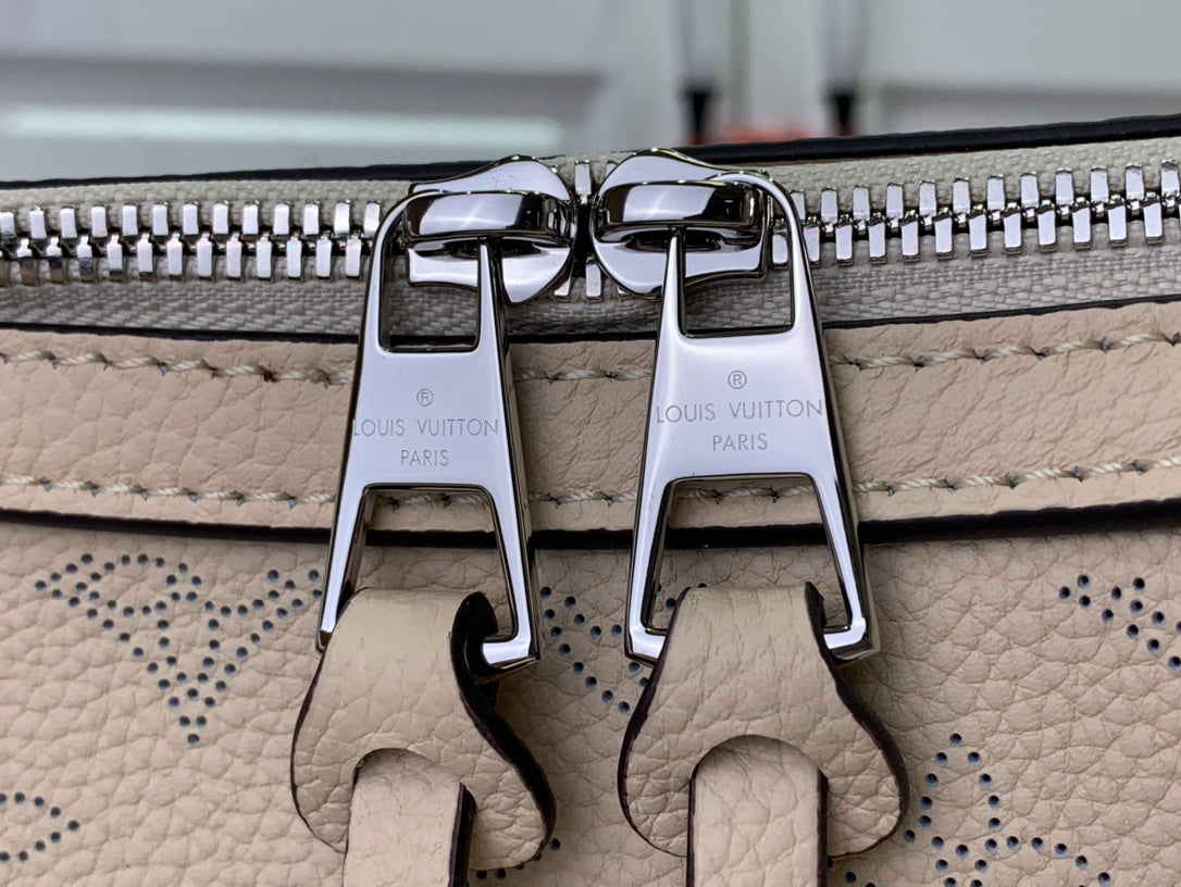 ＬＳ ＶＴＴＯＮ MAHINA HAND IT ALL BLACK/BEIGE/CREME