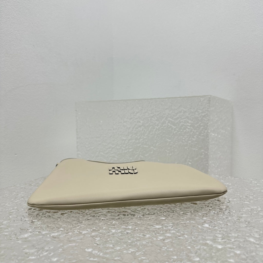 ＭＩ ＭＵ IVY LEATHER BAG CLAY GREY