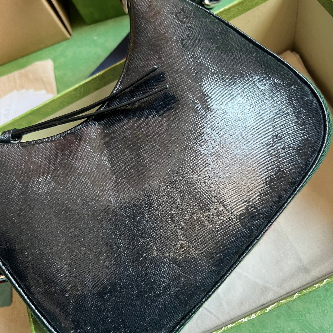 ＧＣＣＩATTACHE SMALL SHOULDER BAG