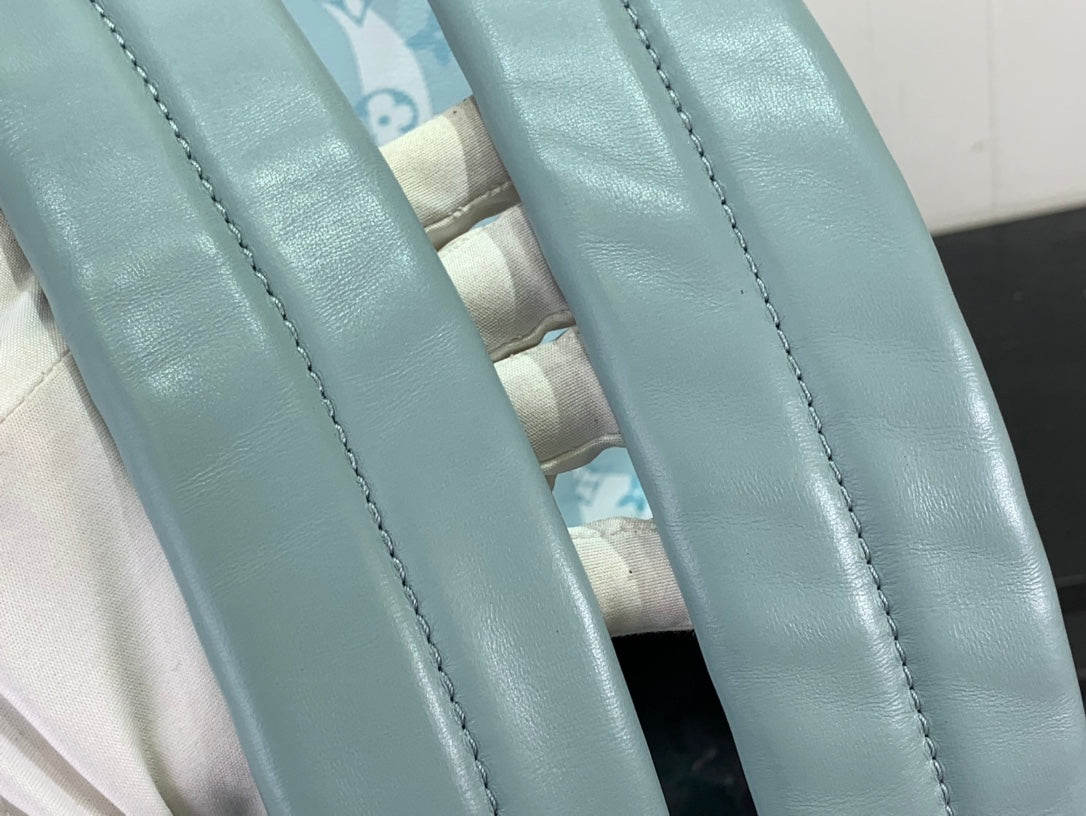 ＬＳ ＶＴＴＯＮ DISCOVERY BACKPACK PM