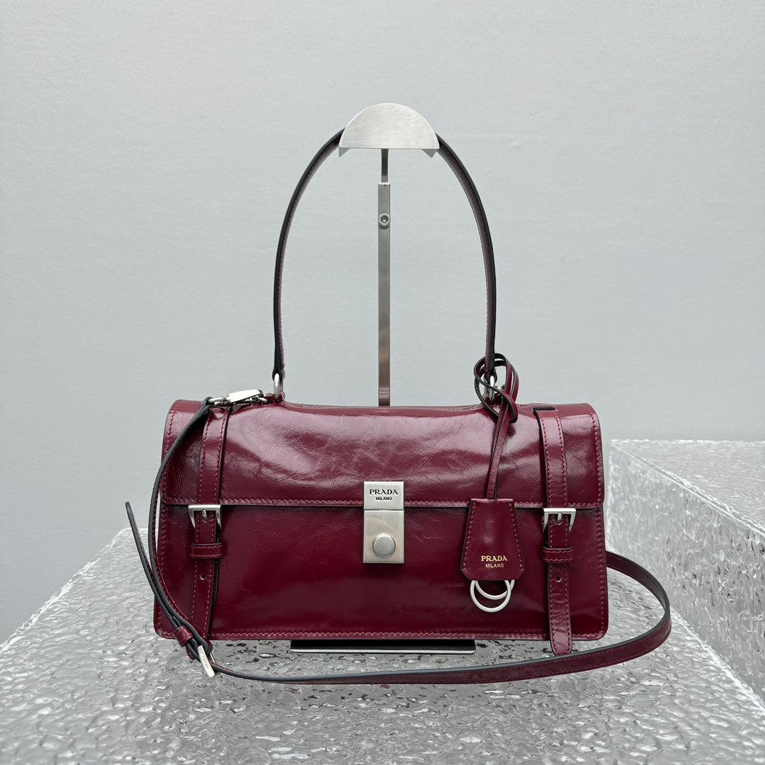 ＰＲＤＡ MEDIUM LEATHER HANDBAG DARK BURGUNDY