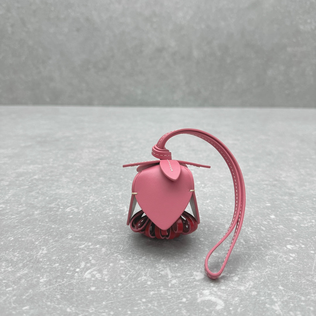 ＭＩ ＭＵ LEATHER TRICK PINK/RED