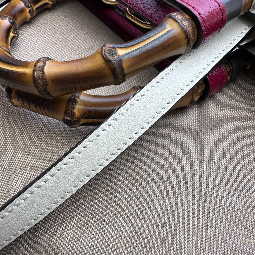 ＧＣＣＩDIANA LARGE TOTE BAG WHITE