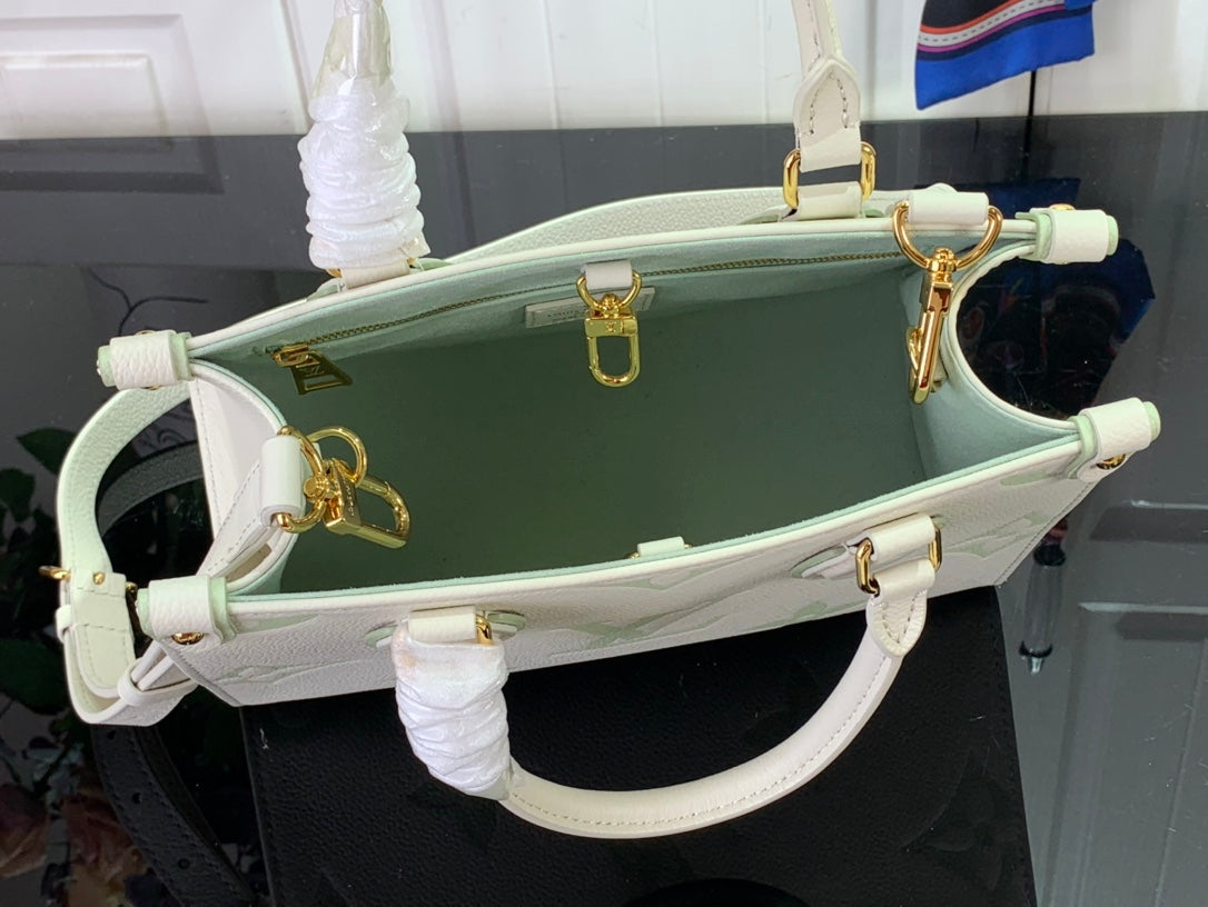 ＬＳ ＶＴＴＯＮ ONTHEGO MINI PM SKY BLUE/MINT GREEN