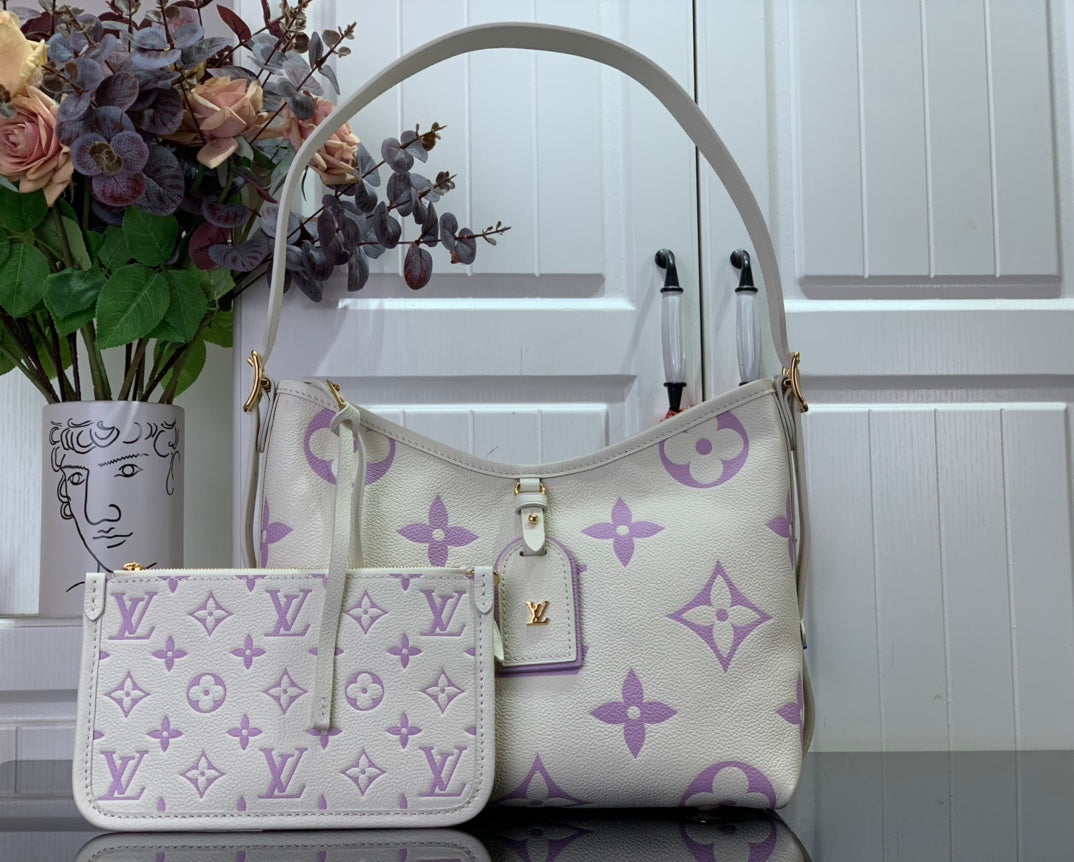 ＬＳ ＶＴＴＯＮ CARRYALL PM SKY BLUE/PURPLE