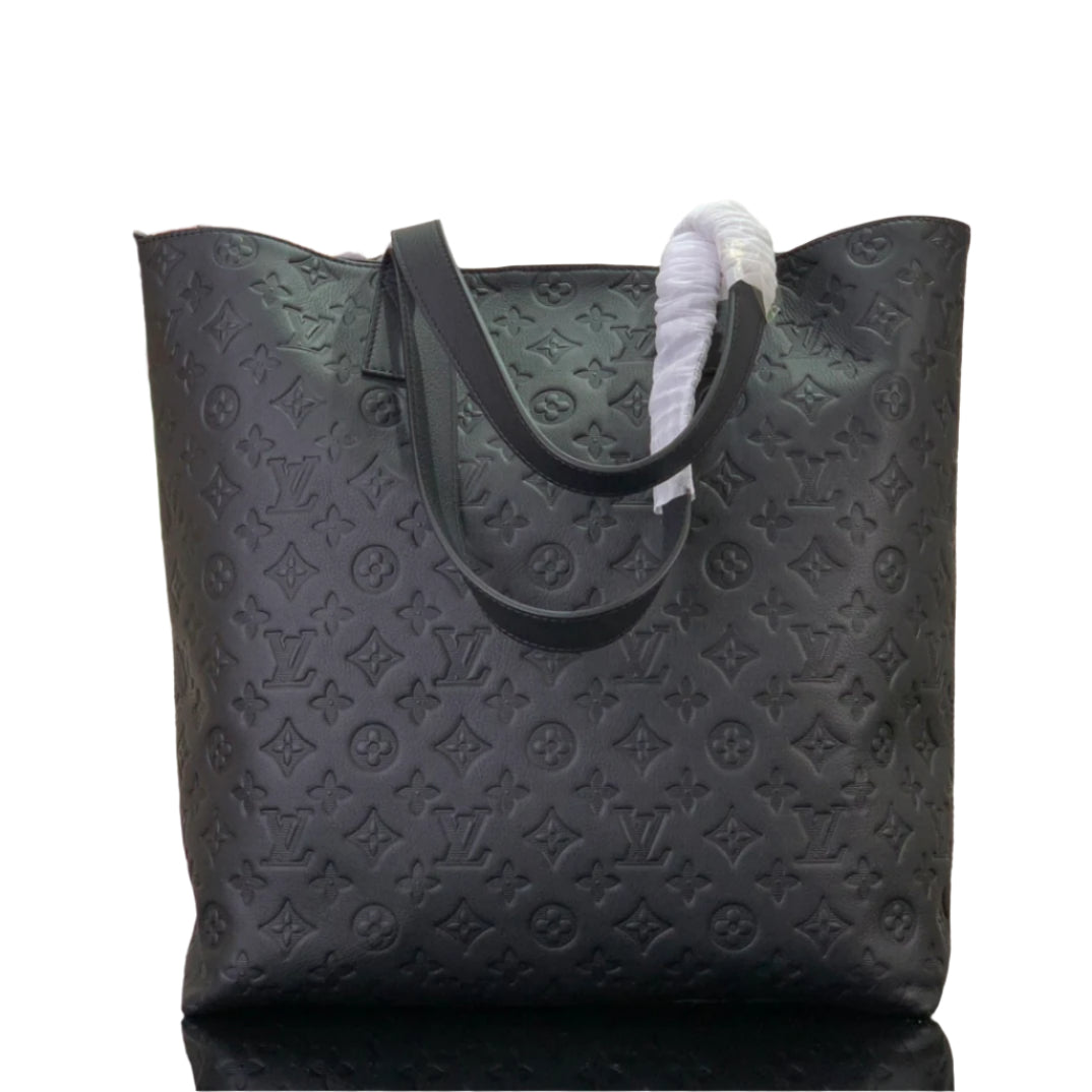 ＬＳ ＶＴＴＯＮ EXCURSION TOTE G65