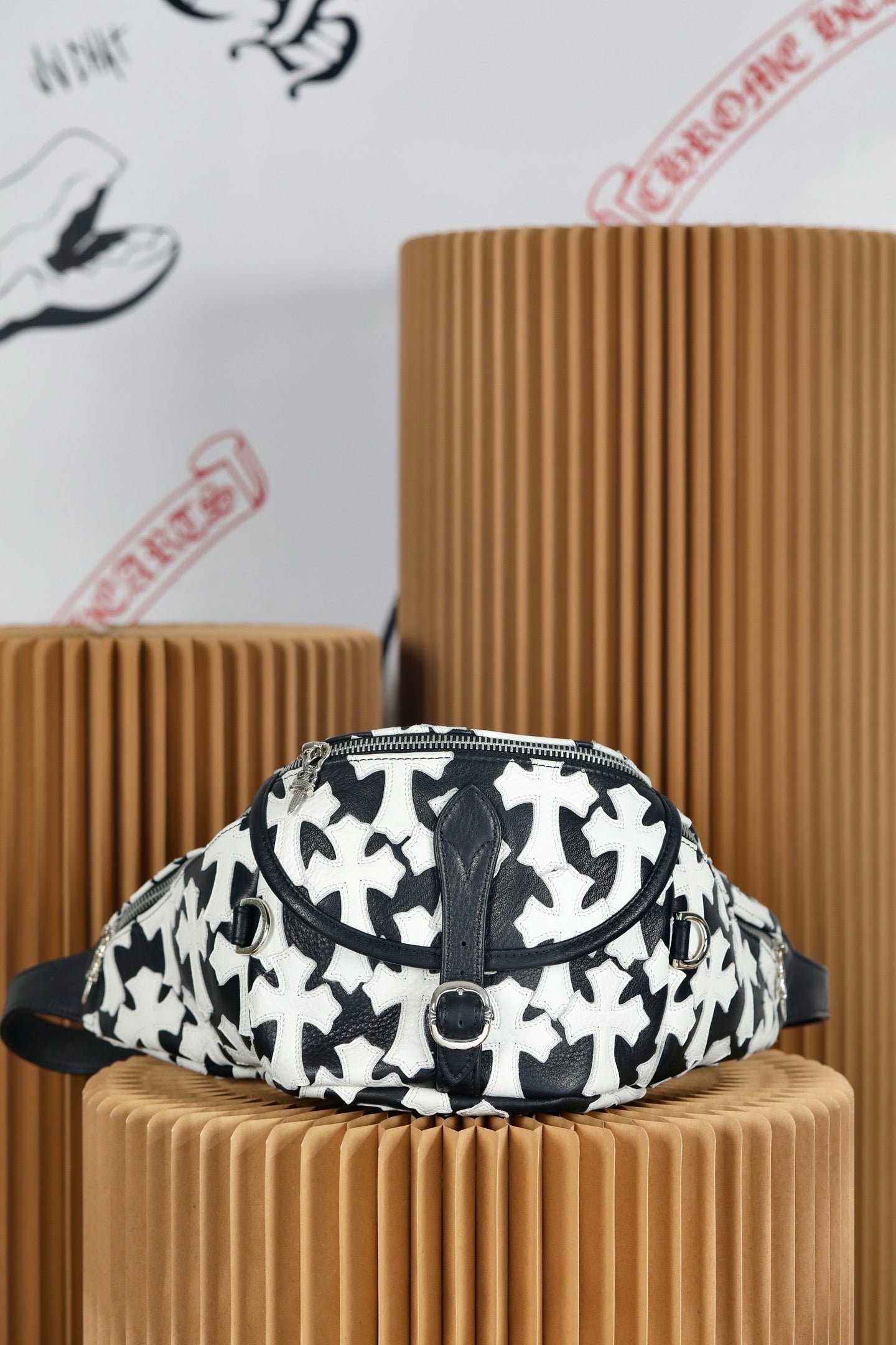 ＣＨＲＭ ＨＲＴＳ WHITE CROSS PATCH SNAT PACK BLACK