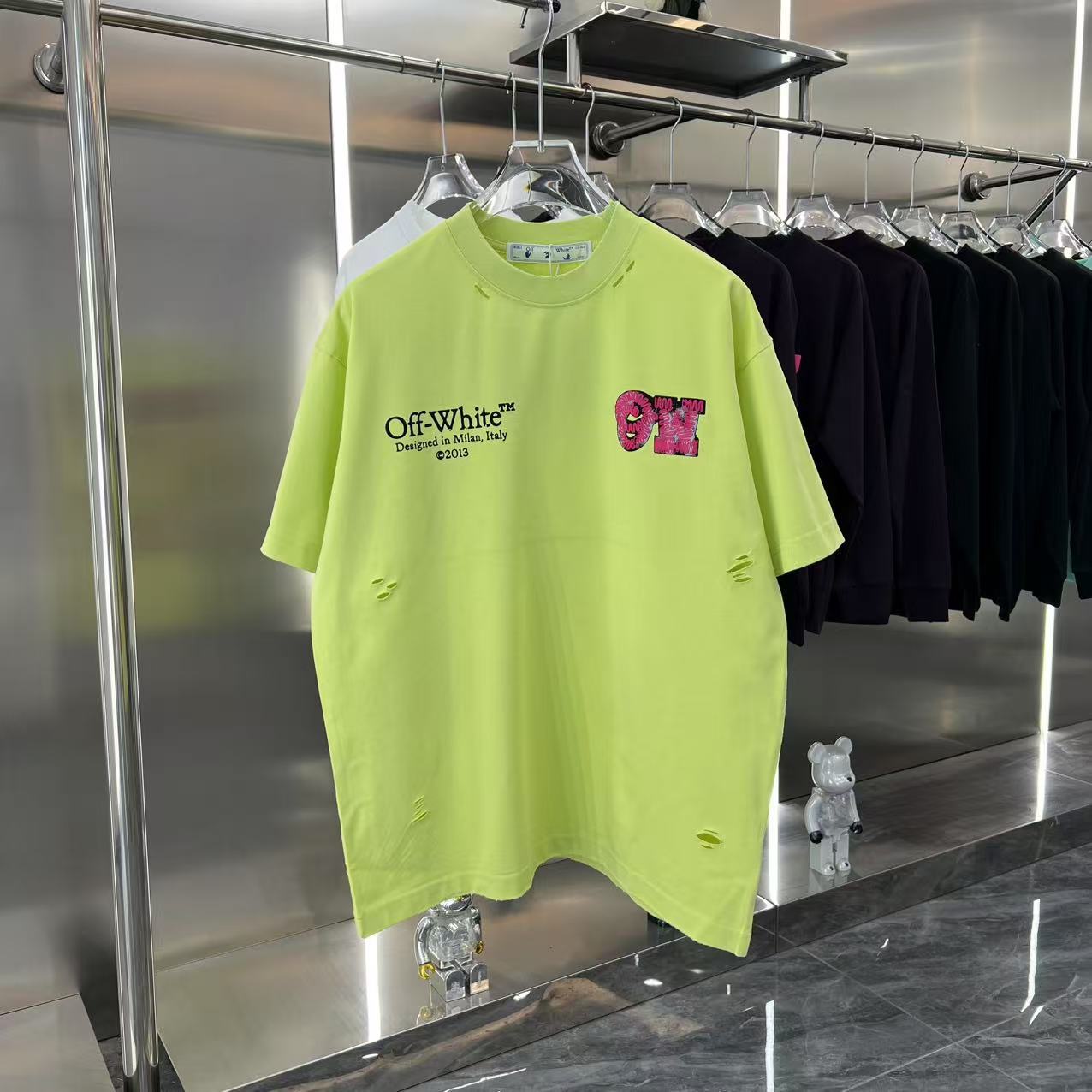 Off White T Shirts OW Ripped Foam Arrow Crew Neck Pullover Short Sleeves