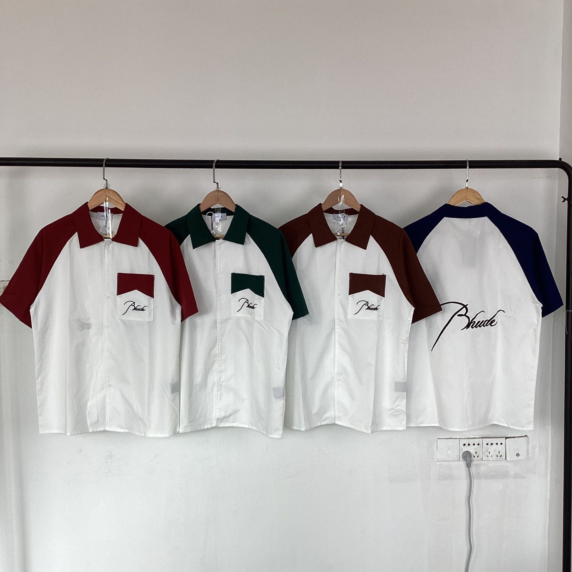 Rhude T Shirt Pocket Letter Embroidery Color Matching Short Sleeve Shirt