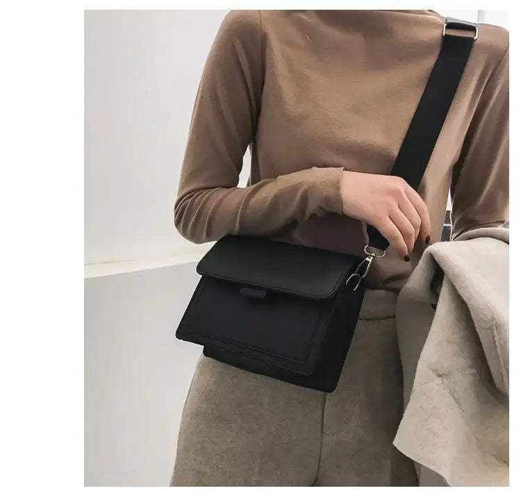 Stylish Leather Crossbody Beaded Bag for Women
