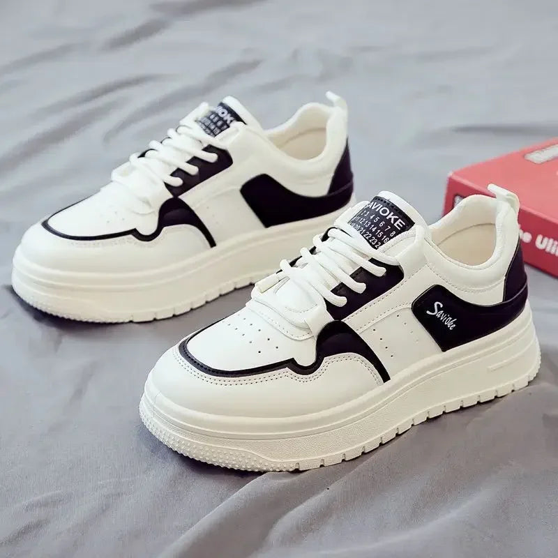 Closit Lace-Up Sports Sneakers – Fashion