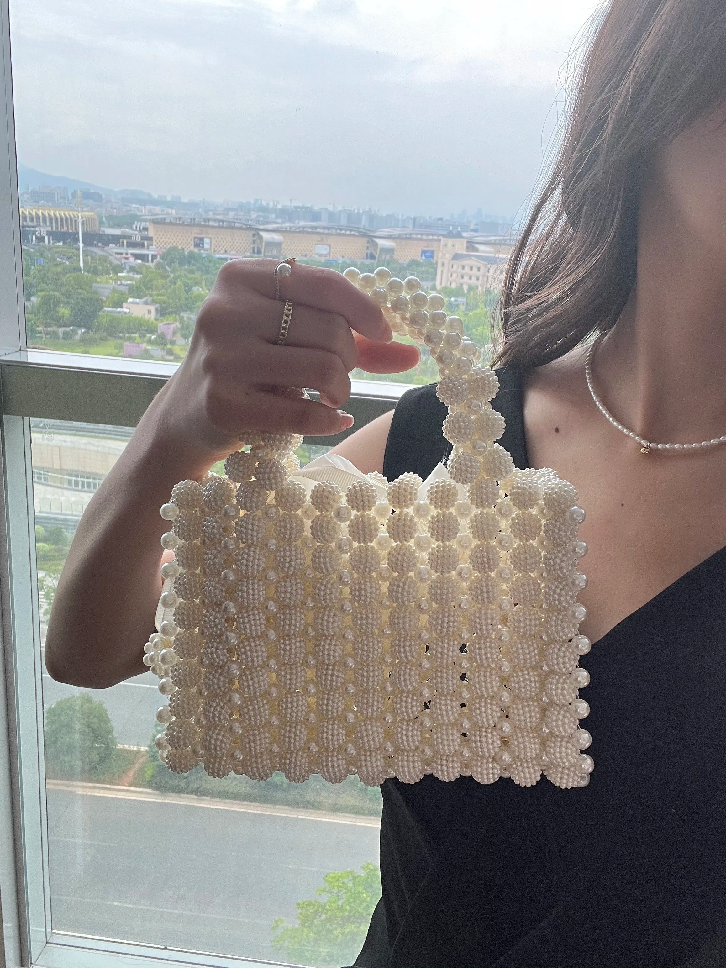 Luxury Pearl Chain Noble Crystal Beaded Evening Purse