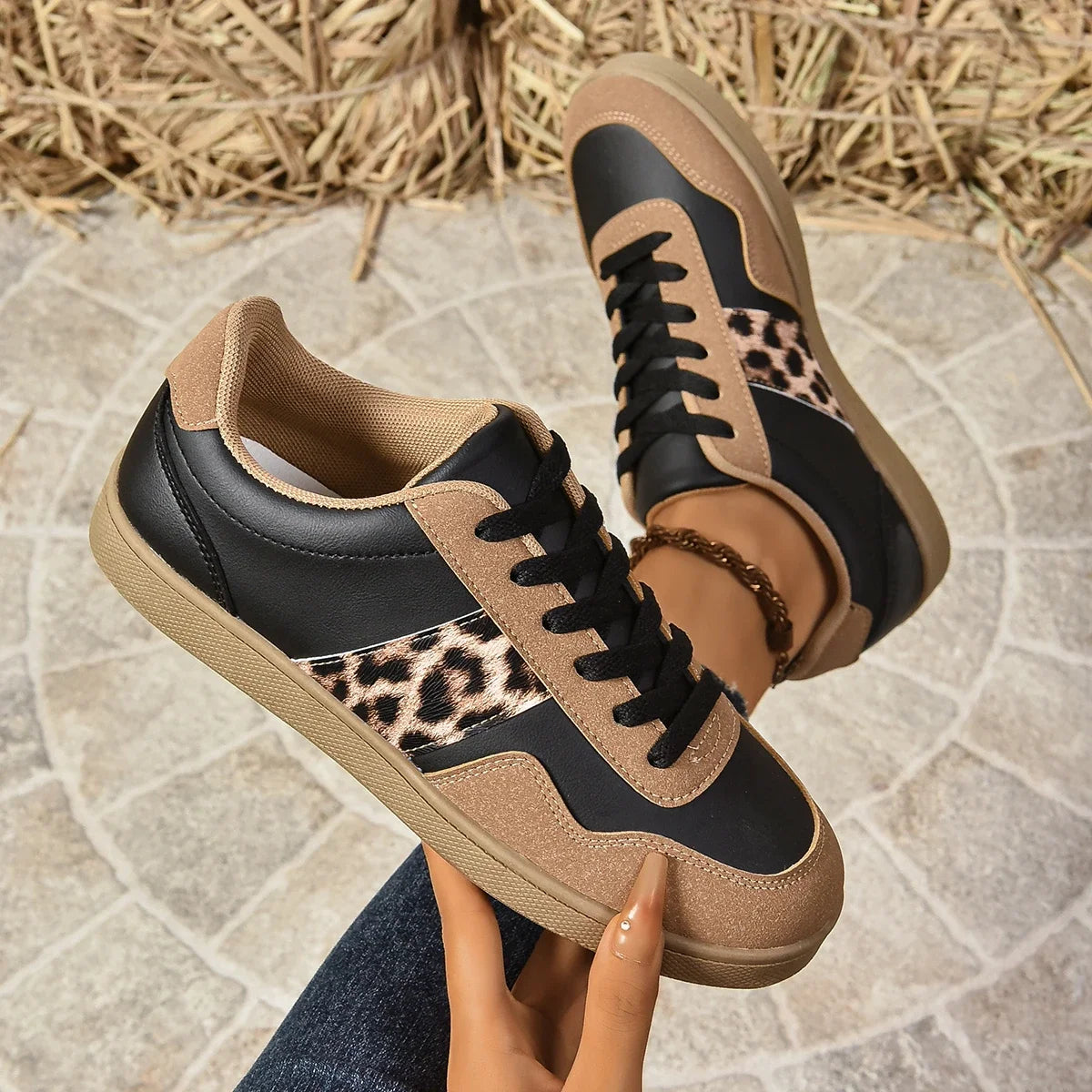 Closit Luxury Designer Sneakers – Women