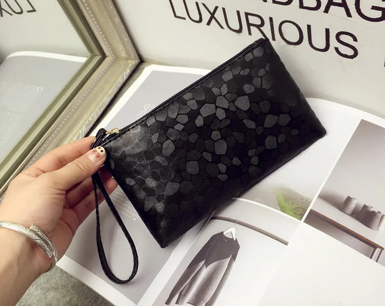 Elegant PU Leather Trendy Women Clutch