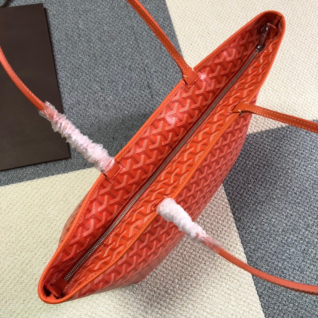 ＧＹＲＤ ARTOIS PM TOTE BAG RED