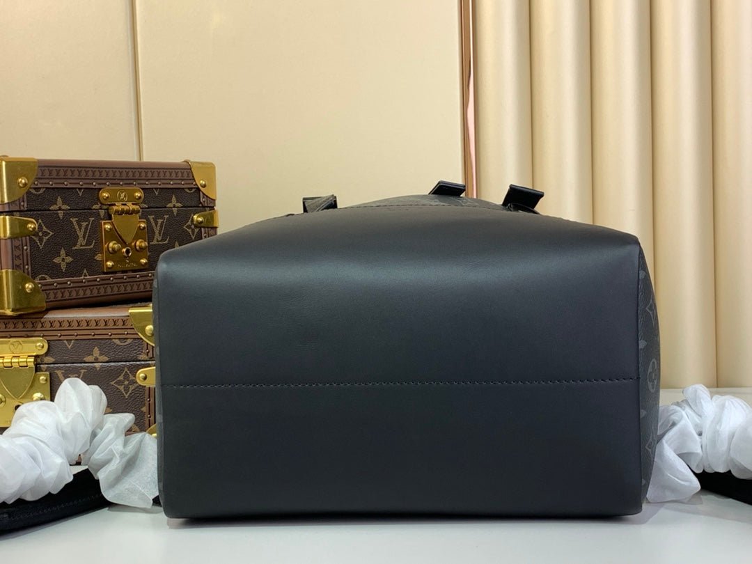 ＬＳ ＶＴＴＯＮ MONOGRAM ECLIPSE REVERSE PM GRAY