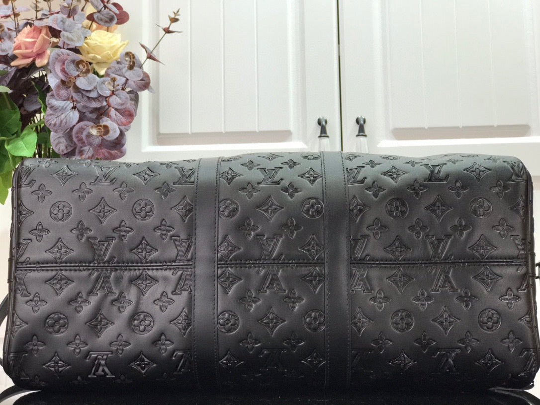 ＬＳ ＶＴＴＯＮ KEEPBALL 50 BLACK LEATHER TRAVEL BAG