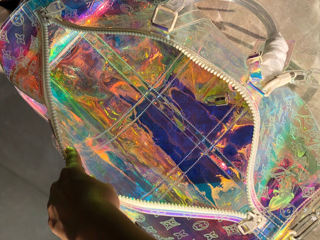 ＬＳ ＶＴＴＯＮ MONOGRAM 50 PRISM HOLOGRAPHIC TRAVEL BAG