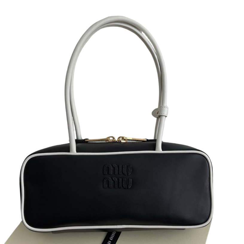 ＭＩ ＭＵ WANDER MATELASSÉ LEATHER HOBO BAG