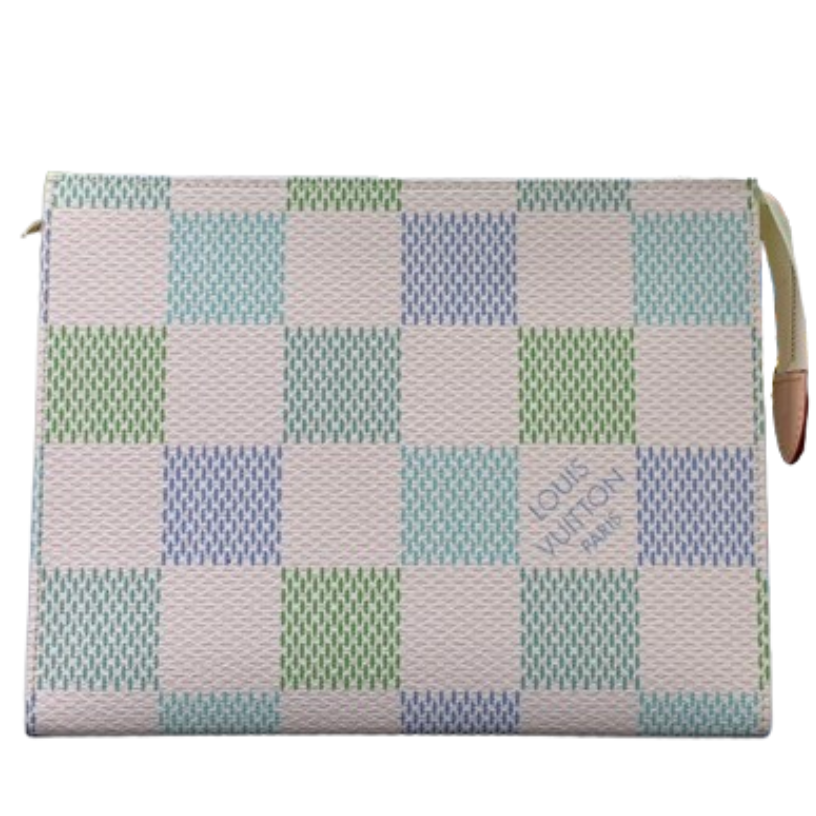 ＬＳ ＶＴＴＯＮ TOILETRY POUCH D15