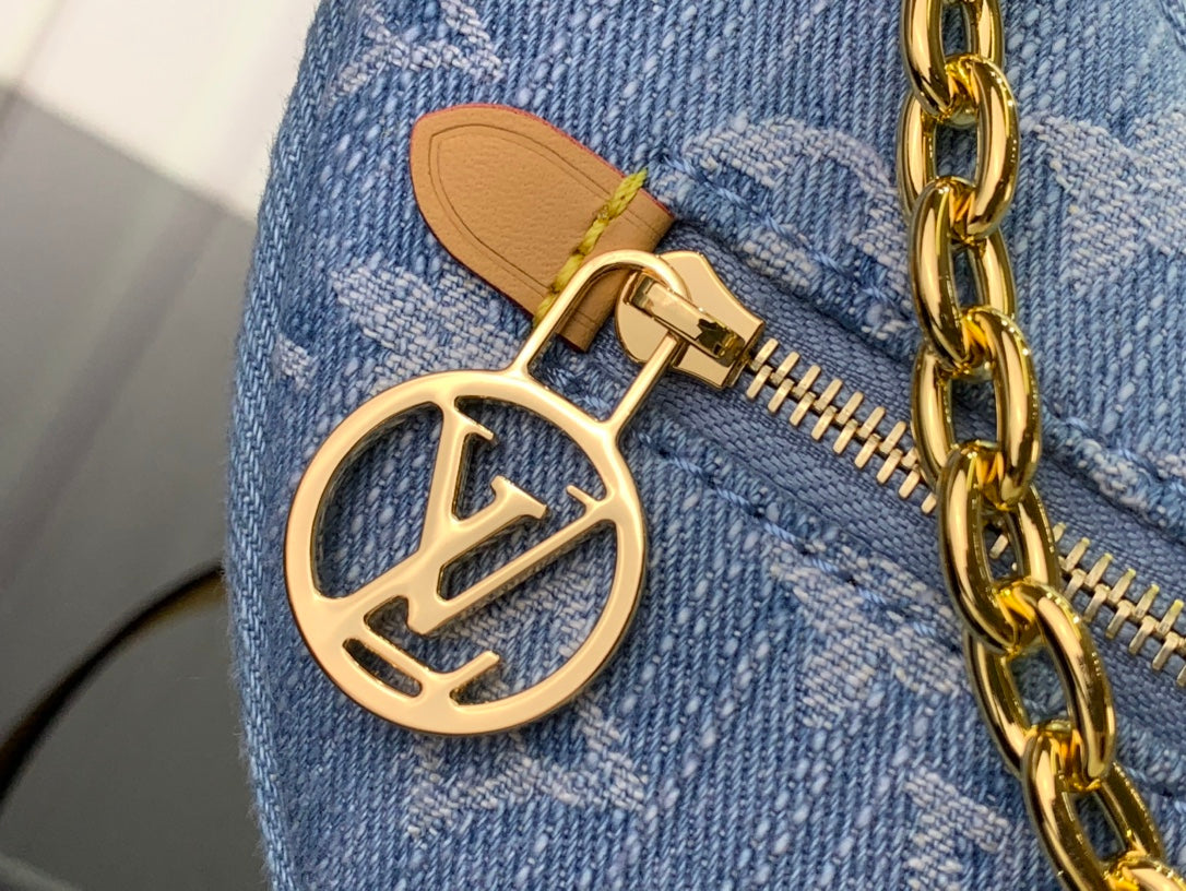 ＬＳ ＶＴＴＯＮ LOOP BAG