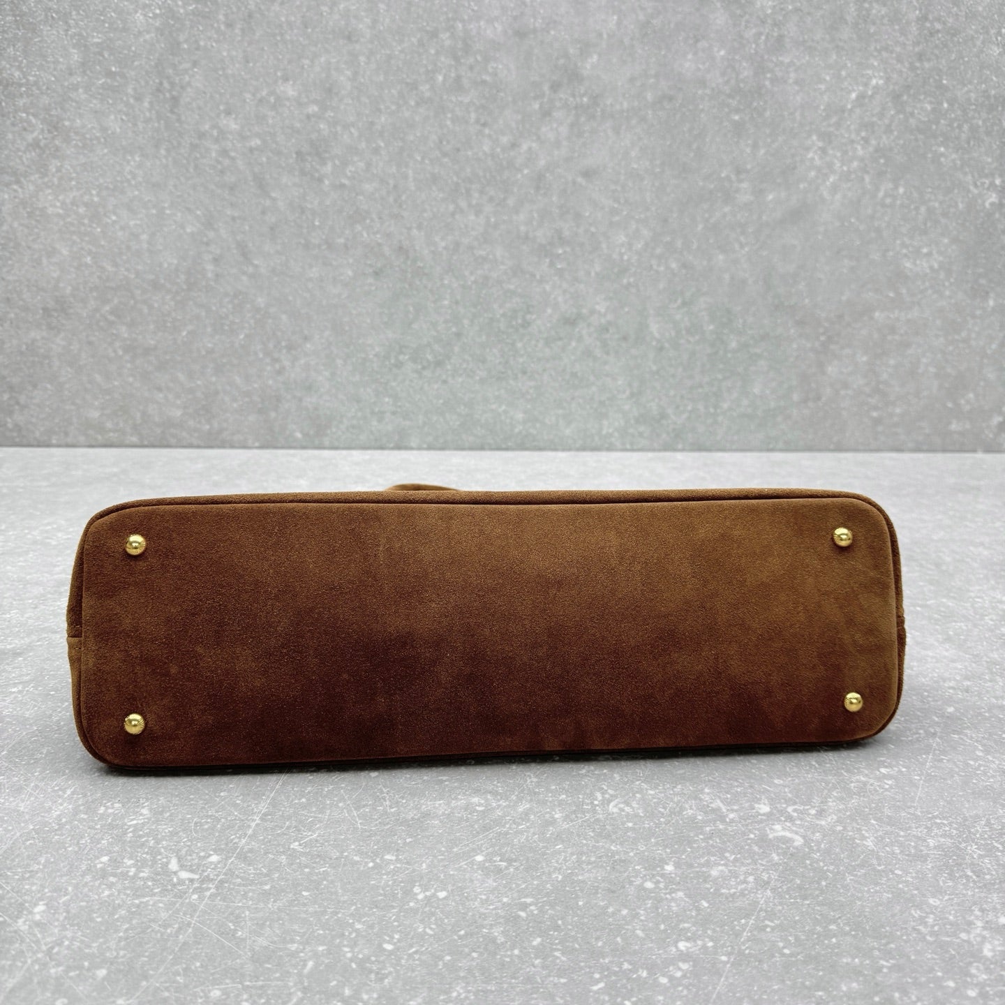 ＭＩ ＭＵ BOW DETAIL SUEDE HANDBAG OAK