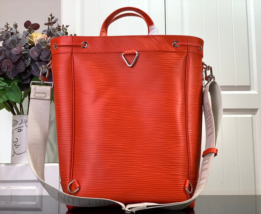 ＬＳ ＶＴＴＯＮ MAXI NOÉ SLING RED