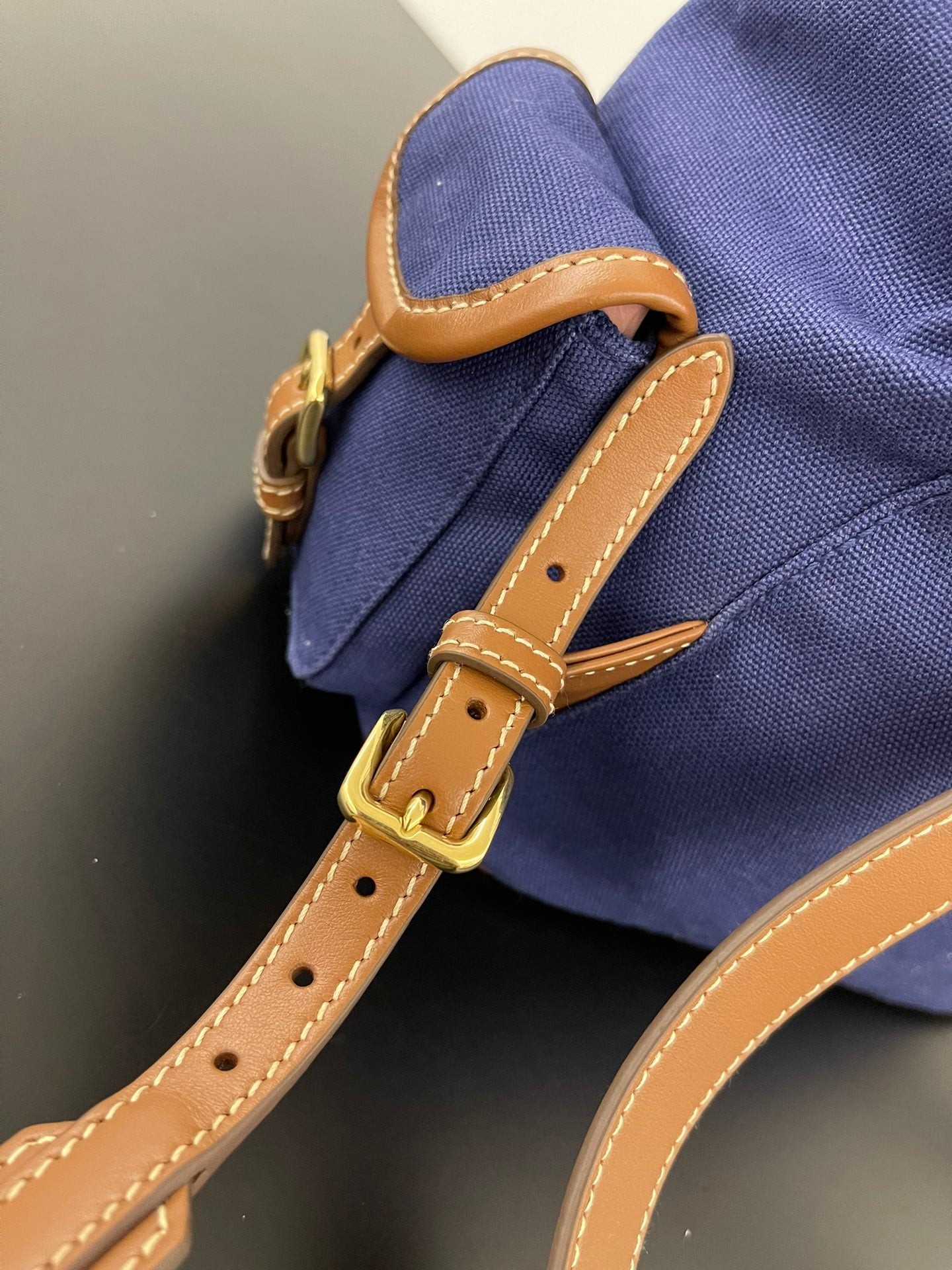 ＭＩ ＭＵ CANVAS AND LEATHER BACKPACK CORNFLOWER BLUE/BRANDY
