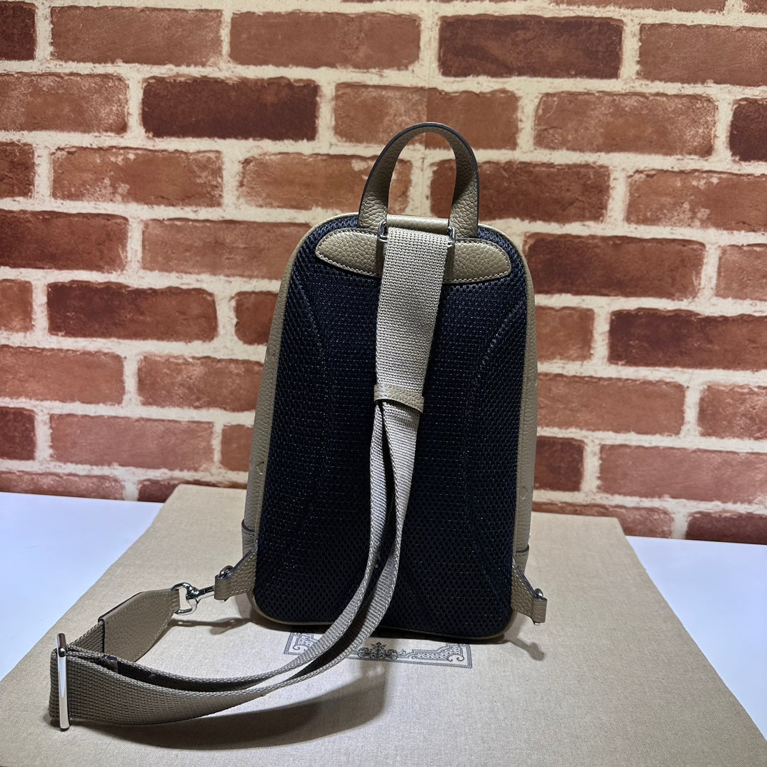 ＧＣＣＩGG JUMBO SMALL SLINGBAG BEGIE