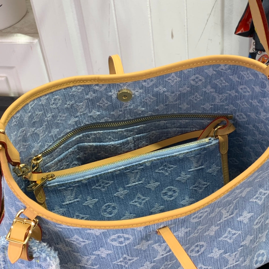 ＬＳ ＶＴＴＯＮ CARRYALL PM  MONOGRAM DENIM