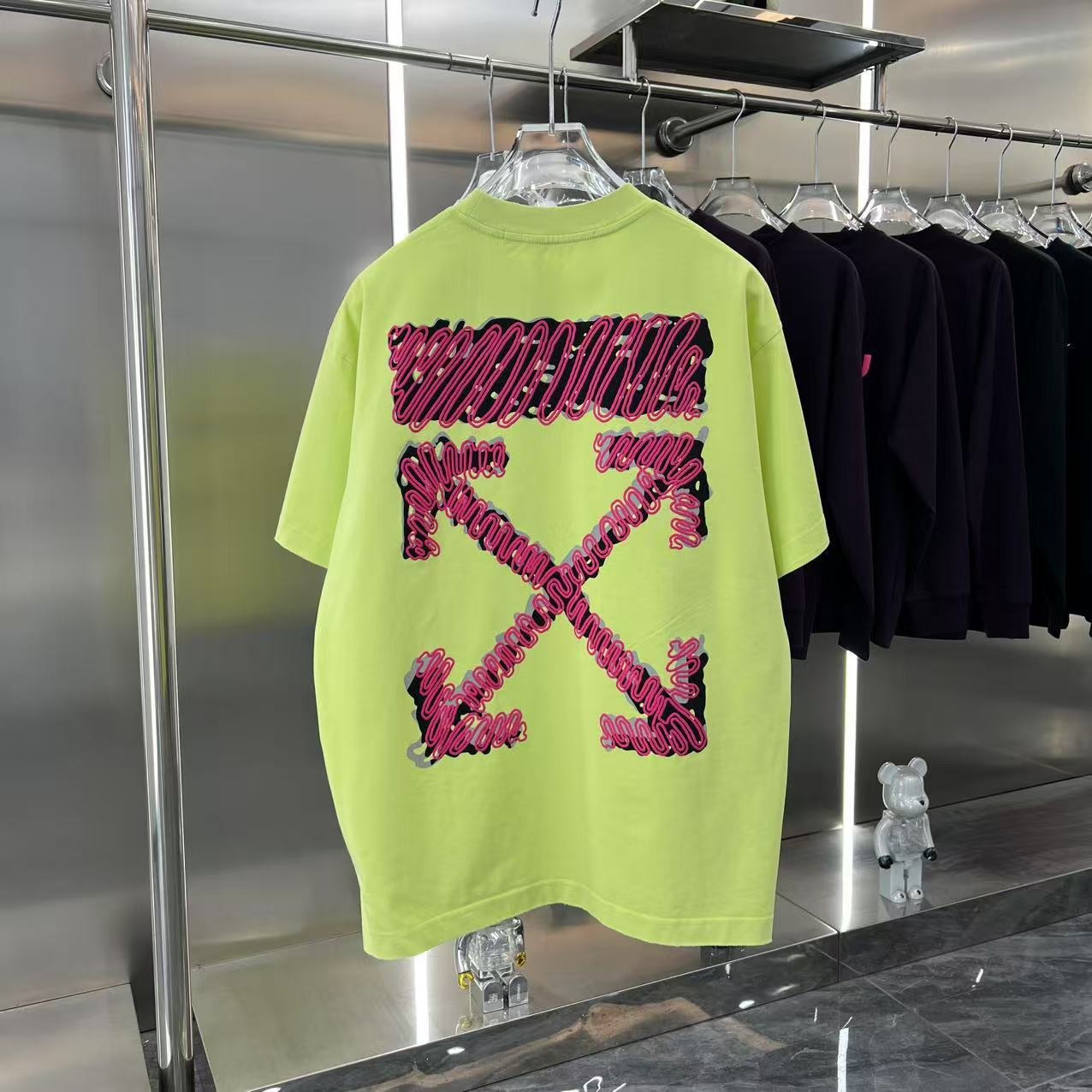 Off White T Shirts OW Ripped Foam Arrow Crew Neck Pullover Short Sleeves