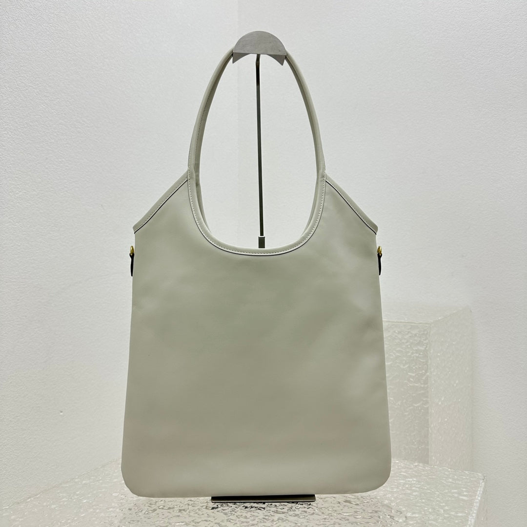 ＭＩ ＭＵ IVY LEATHER BAG CHALK WHITE