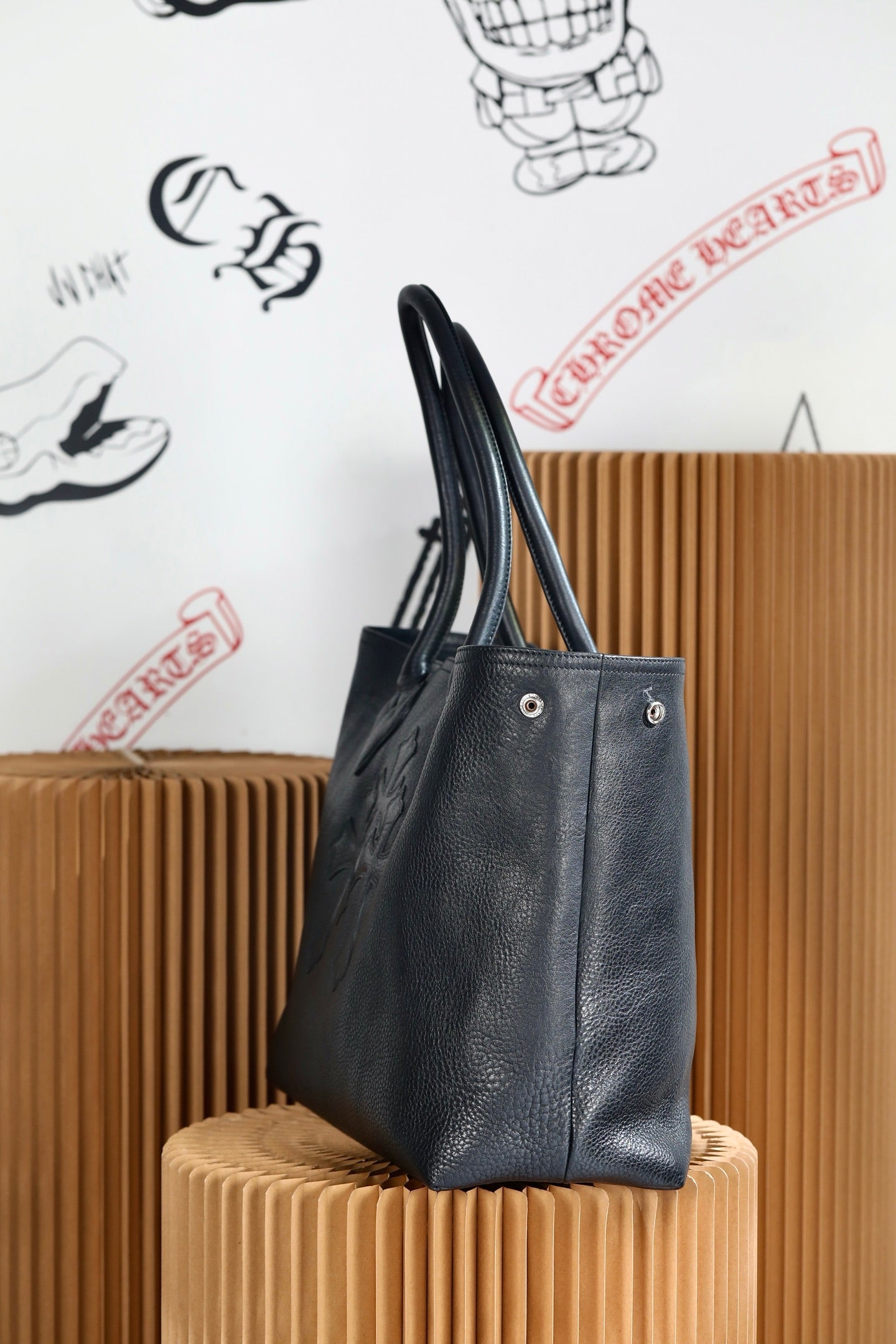 ＣＨＲＭ ＨＲＴＳ BLACK CROSS PATCH TOTE BAG BLACK