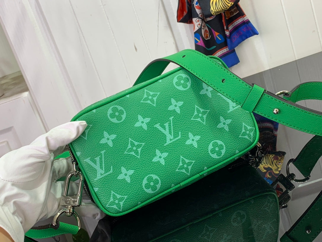 ＬＳ ＶＴＴＯＮ NANO ALPHA GREEN