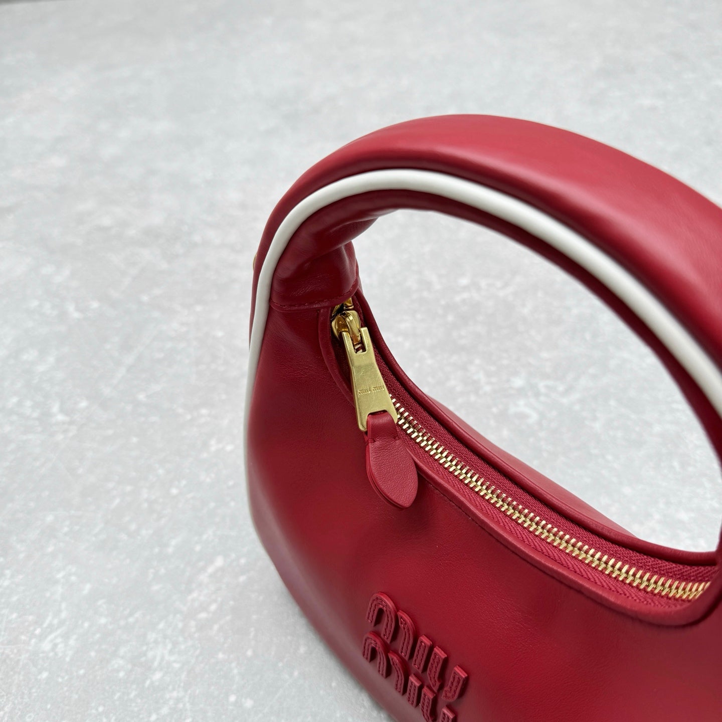 ＭＩ ＭＵ MATELASSÉ LEATHER CROSSBODY BAG RED
