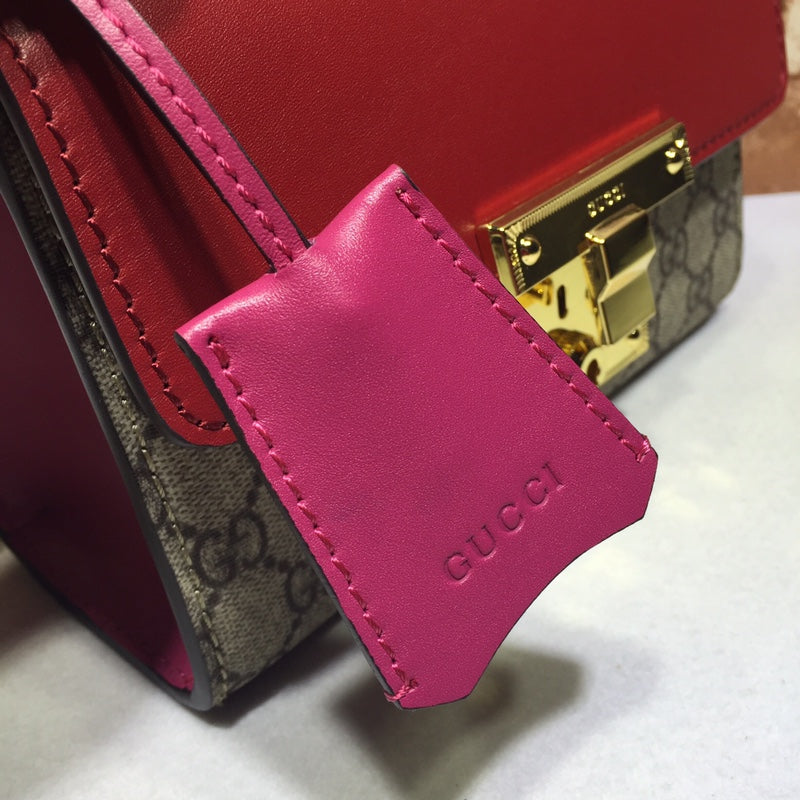 ＧＣＣＩPADLOCK SMALL SHOULDER BAG RED-PINK